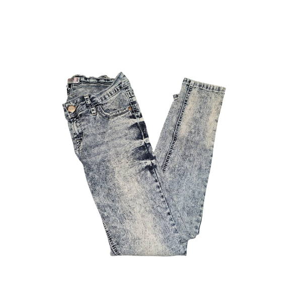 Women's (Juniors) No Boundaries Denim Jeans Size 9 Blue Acid Wash - Picture 2 of 12